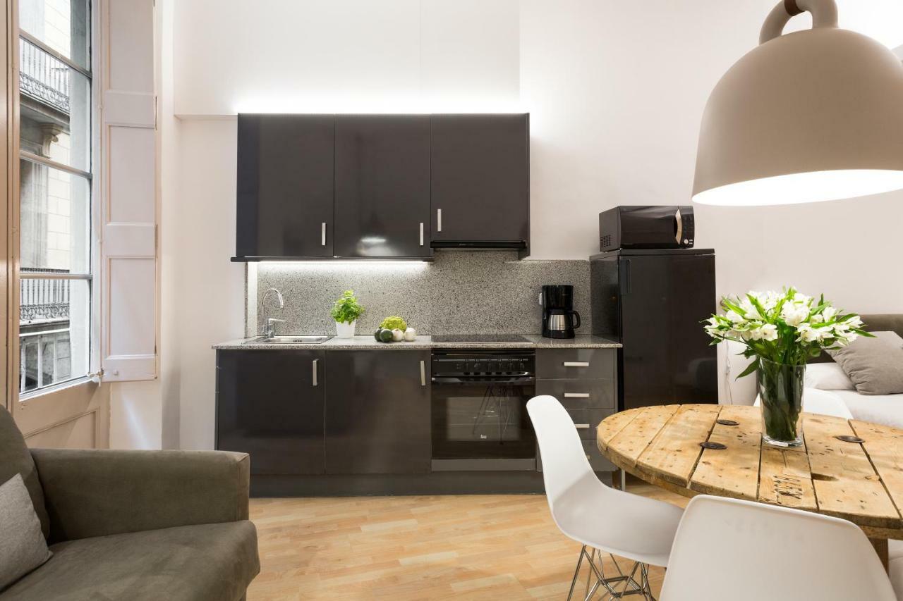 Ola Living Cnd Canuda Barcelona Exterior photo